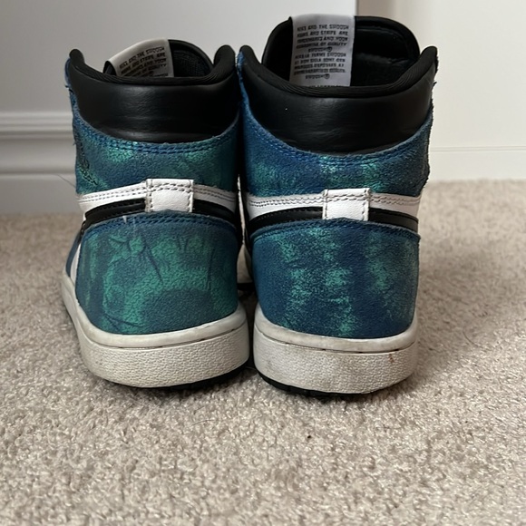 Nike shoes, grandeur junior US 5.5 - Picture 4 of 7